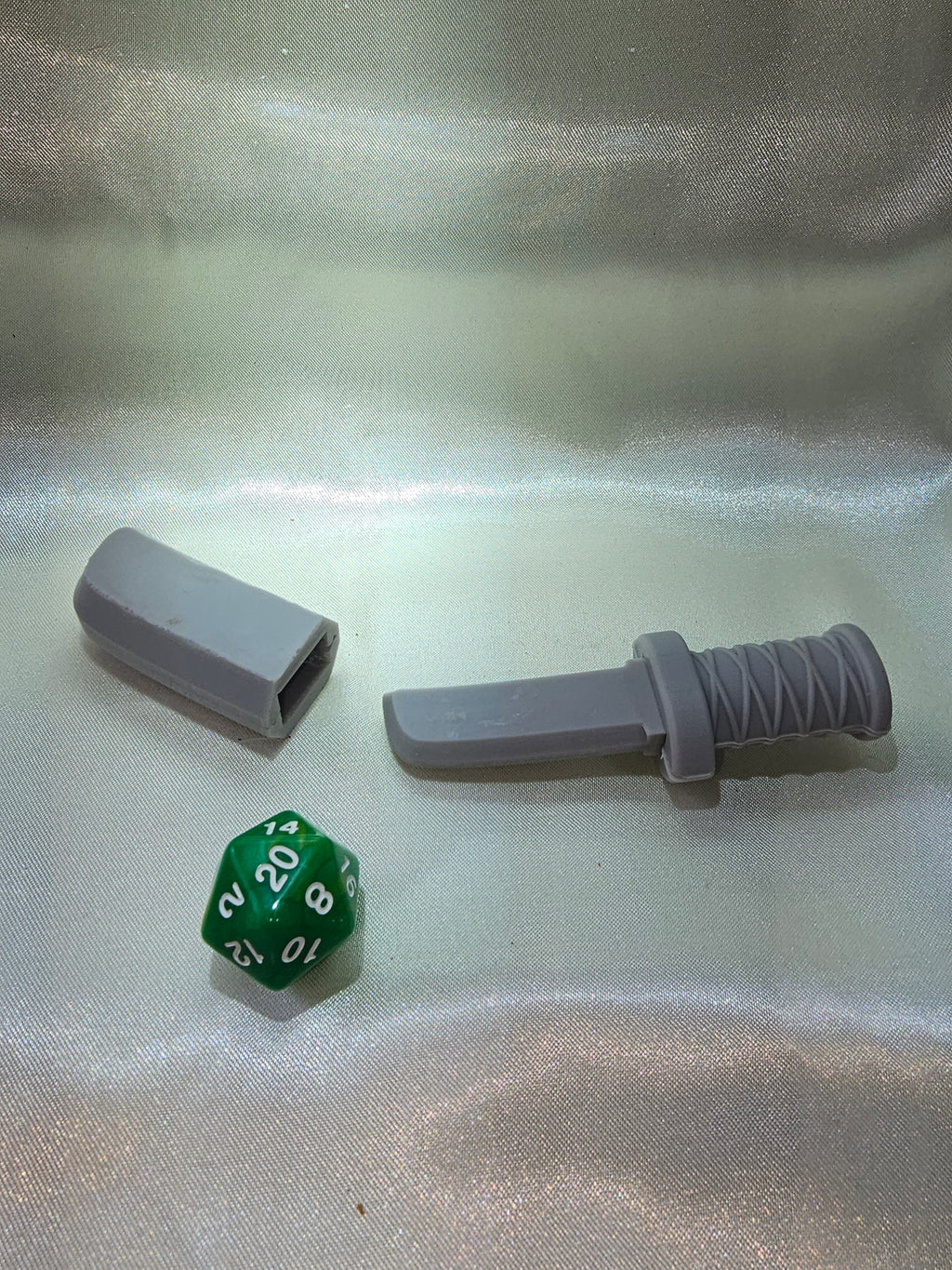 Magnetic Pocket Katana (Resin printed)