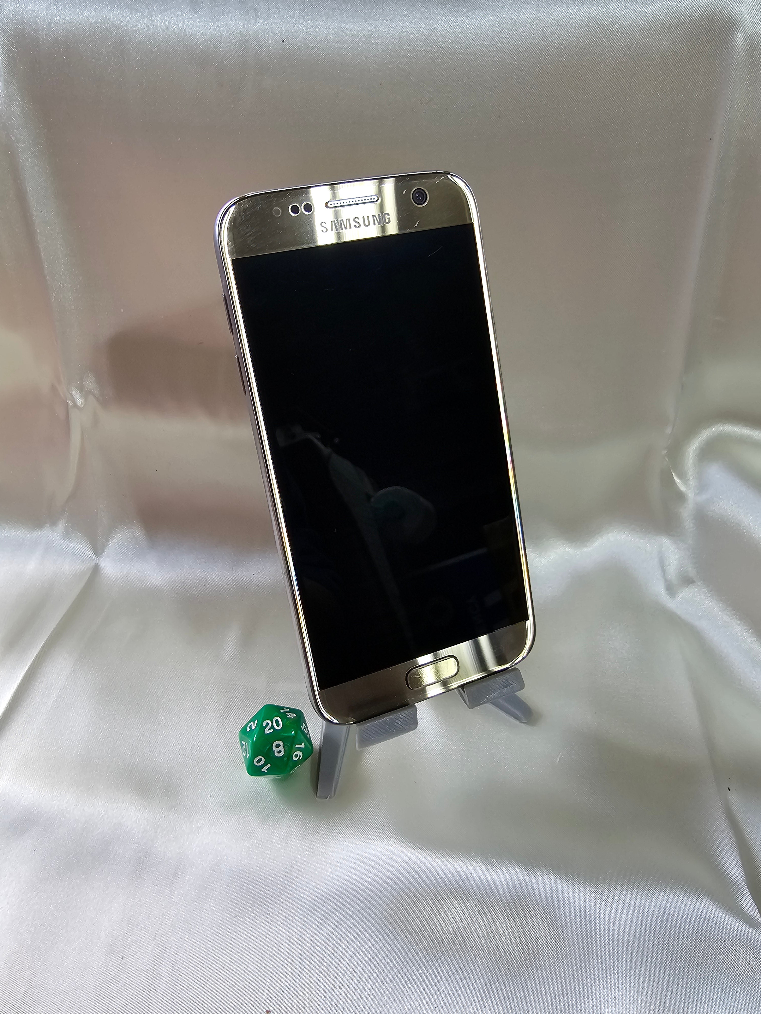 Phone stand (Resin Printed)