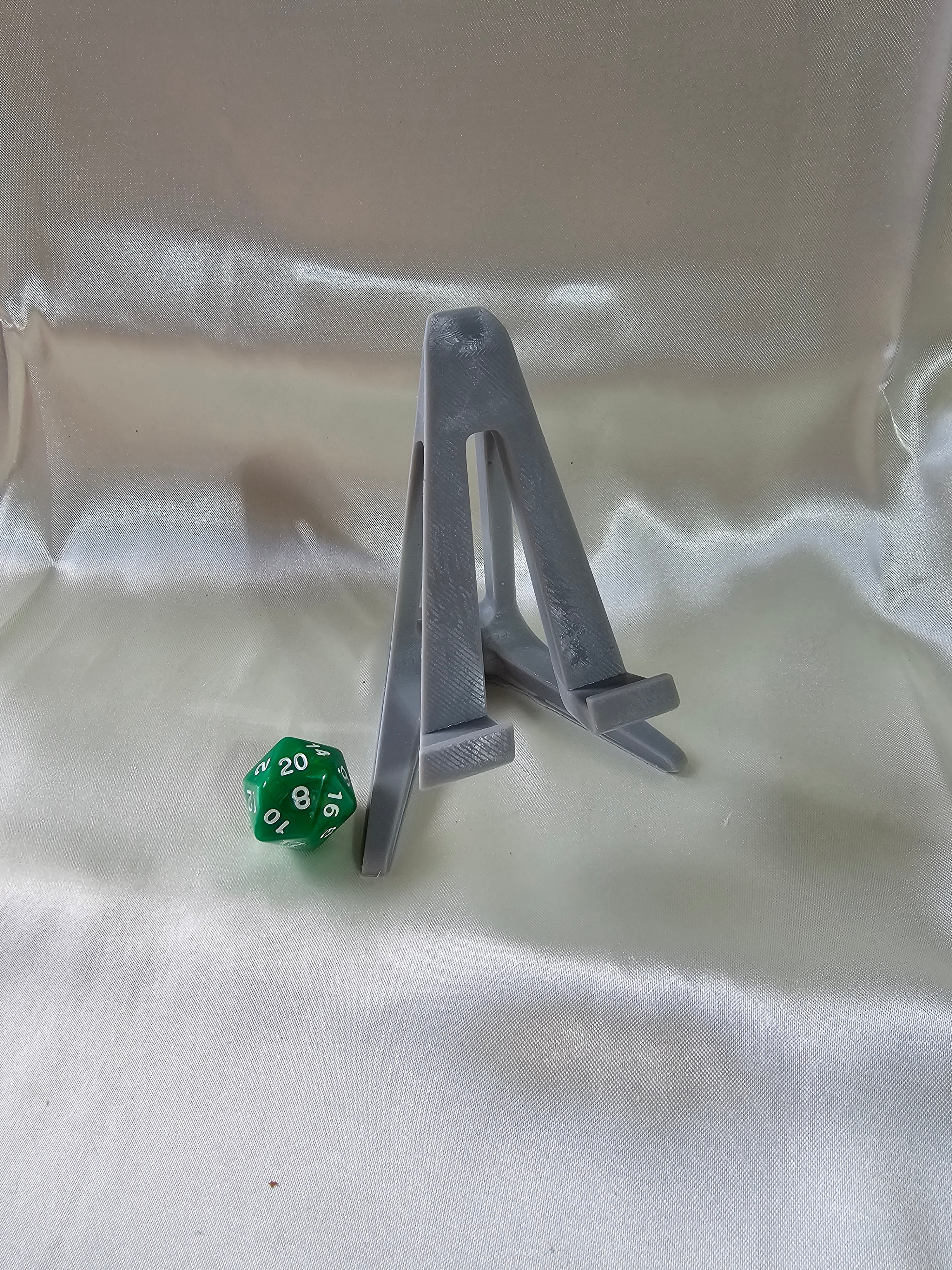 Phone stand (Resin Printed)